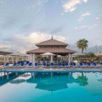 استخر هتل حیات ریجنسی دبی