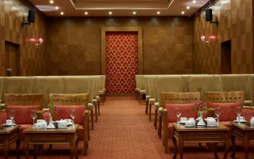 هتل زندیه ۵ ستاره شیراز